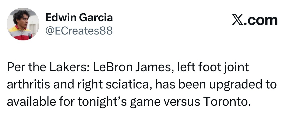 詹姆斯出战了  猛龙vs湖人