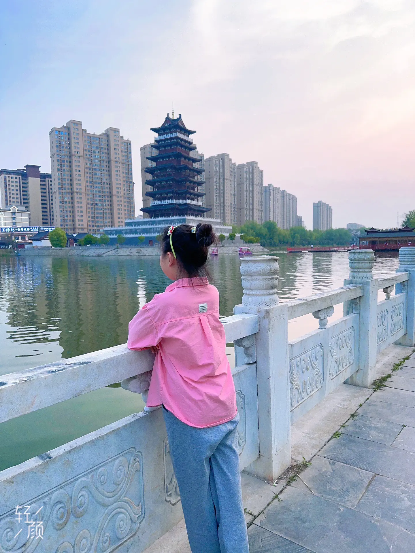 就是这个14年的小马🐎，身高152体重82，今天跳绳一分钟190，记录一下