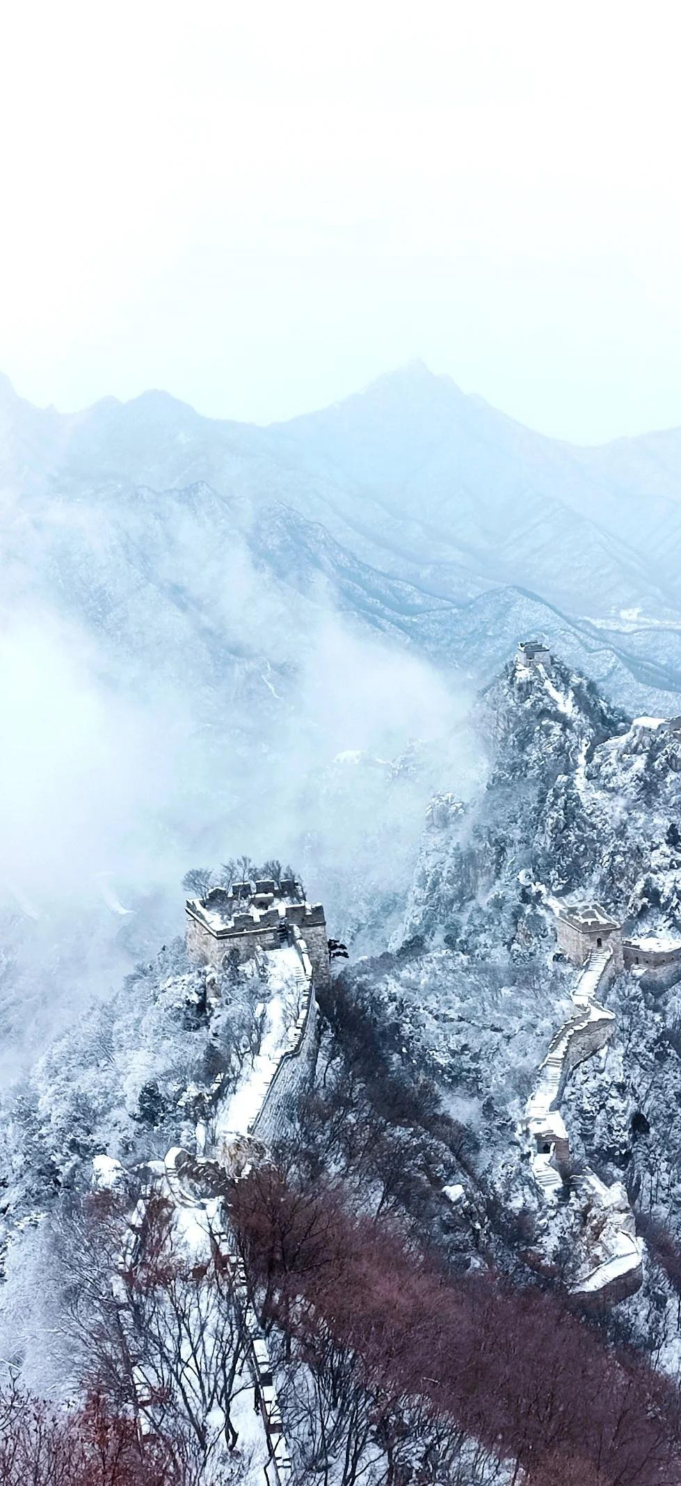 长城雪落 | 周五，北京将降今冬第一场雪
⏰12月11-12日，北京迎来了今冬中