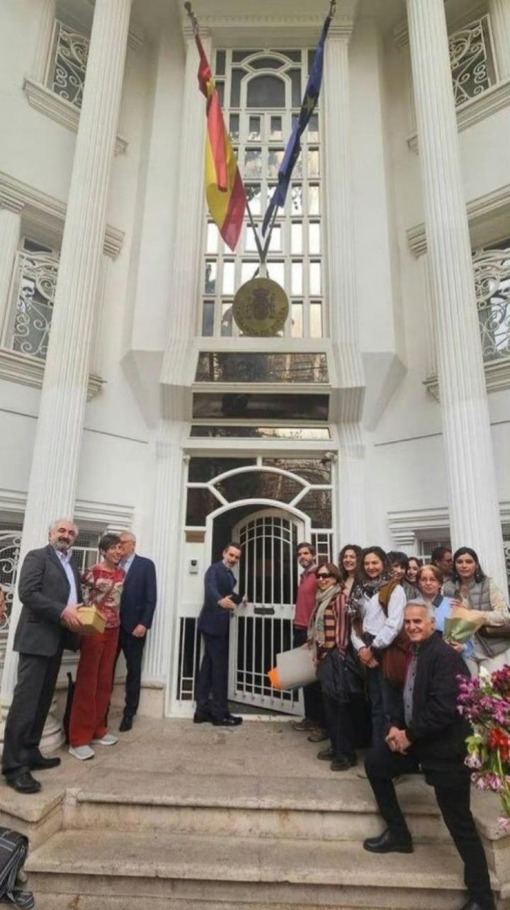 西班牙驻德黑兰大使馆已正式重新开放！西班牙选择理性外交而非盲目服从美/以轴心，更