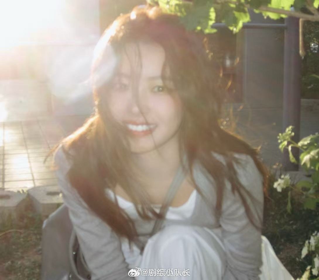 丞磊徐若晗0帧起手强制爱丞磊徐若晗cp感拉满玉簟秋 霸道军阀配坚韧小白花，一个动