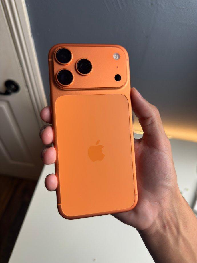 年轻人咋都不换手机了？说白了，手机低人一等，又不是人低人一等，就算低五等低十等，