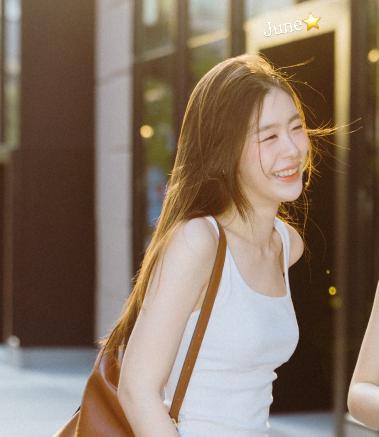 BamSaralee Bam Saralee｜IG更新🥂cr bbam_sBa