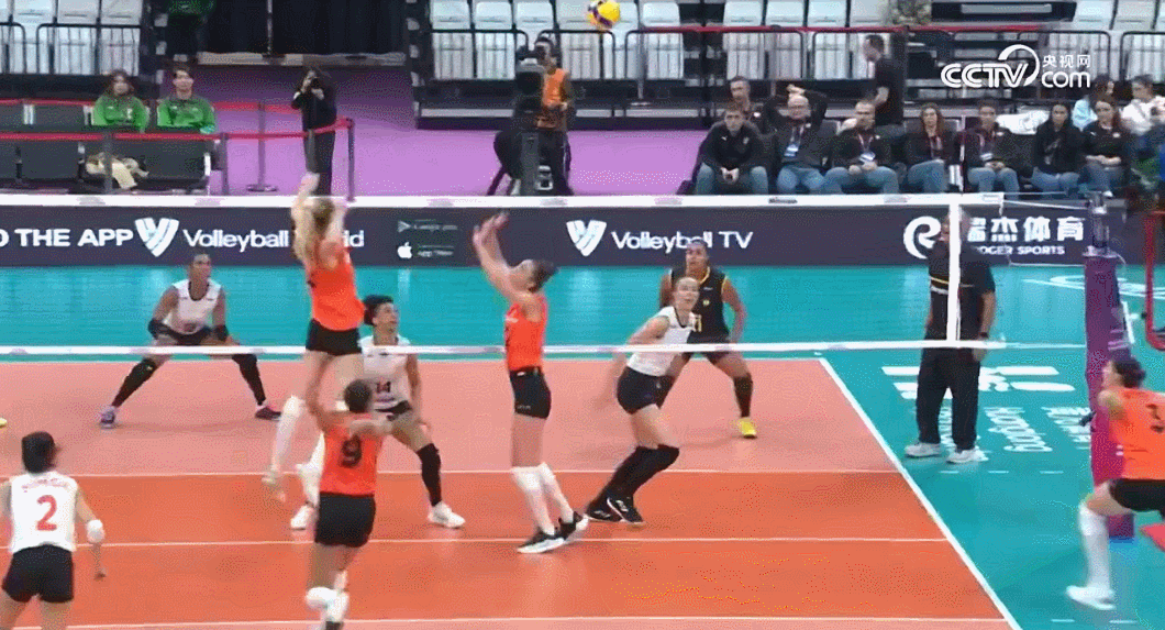 土耳其双雄会师2023世界女子排球俱乐部锦标赛(世俱杯)决赛。
12月16日
土