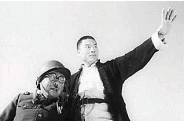 提高警惕，保卫祖国！千万不要放松对日本军国主义的斗争！ 