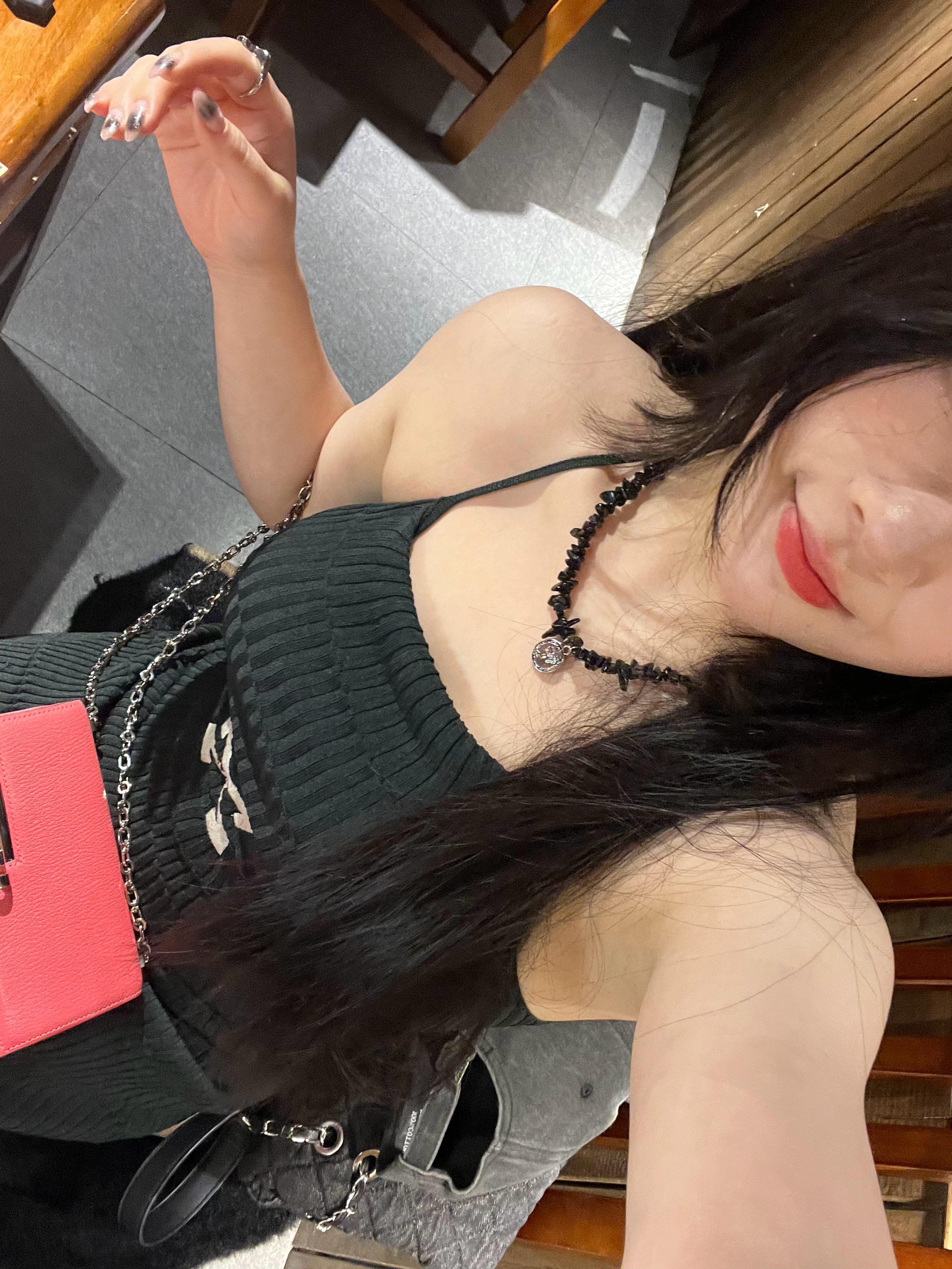 今天吃了kfc ，烂肉，和好朋友们看了电影，完美的老年人生活[开学季] ​​​