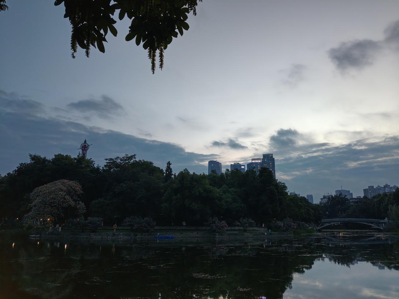 明天什么天气[灵光一闪]