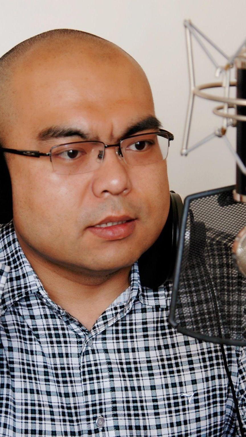 赵海清，云南广播电视台播音员、主持人，国家一级播音员，普通话一级甲等。曾任云南电