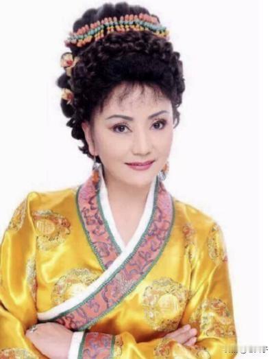中国音乐史人物之第413位，郭瓦加毛吉（1963.5一）藏族，生于青海玛沁。
1