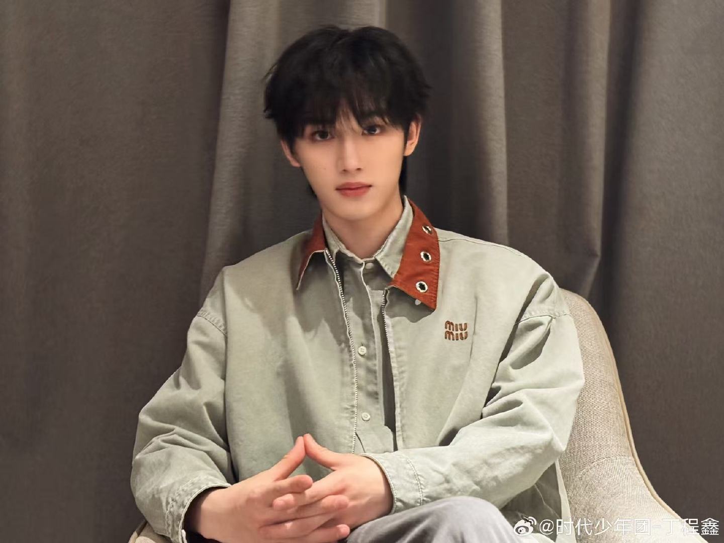 丁程鑫miumiu造型丁程鑫miumiu合作 哇！丁程鑫miumiu造型也太帅了