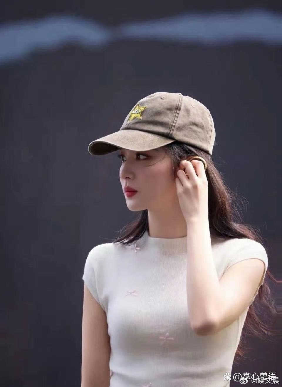 王楚然的颜值和身材真的全方位无死角，在娱乐圈里这种几乎零短板的条件真的太少见了！