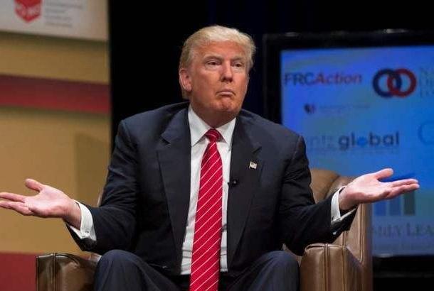 特朗普现在对访华是既迫切又为难，不去吧，怕失去了在世界上的存在感。去吧，又不能空