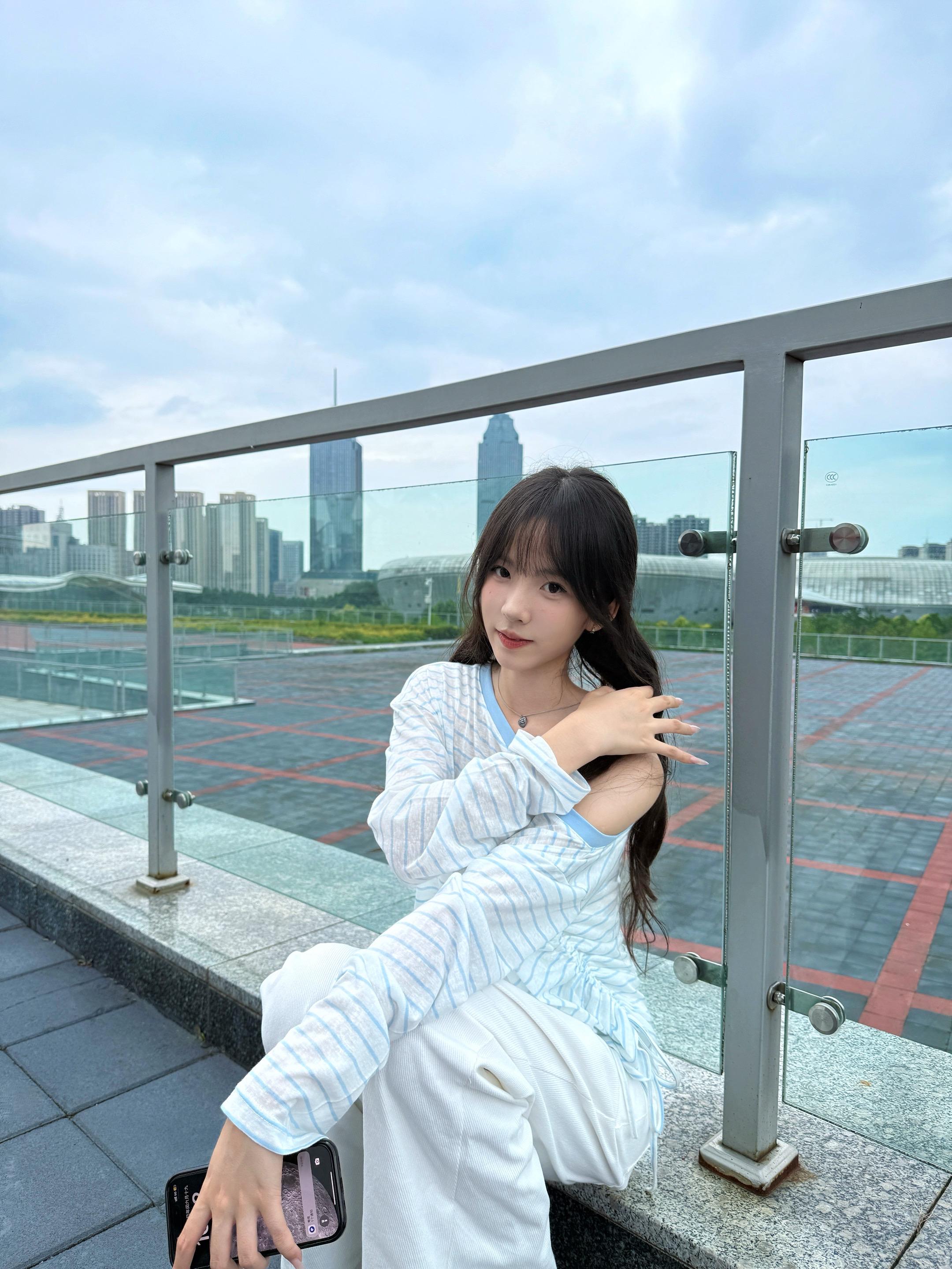 九月底就听九月底～☔️