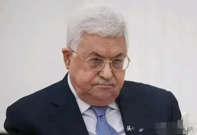 感觉加沙老百姓一点都不团结，只要以色列一打过来，对着镜头，除了哭就是抱怨没人帮他