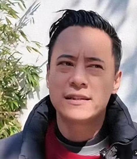 蒋家第四代又出大瓜了！蒋友青公开放话："我不认识蒋万安"，这话直接把蒋万安父子钉