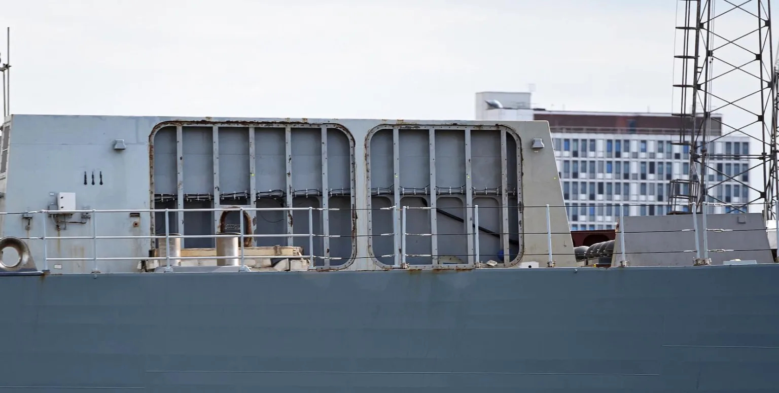 中外舰闻[超话]每天认识一件兵器 英国🇬🇧皇家海军(RN)HMS Defen