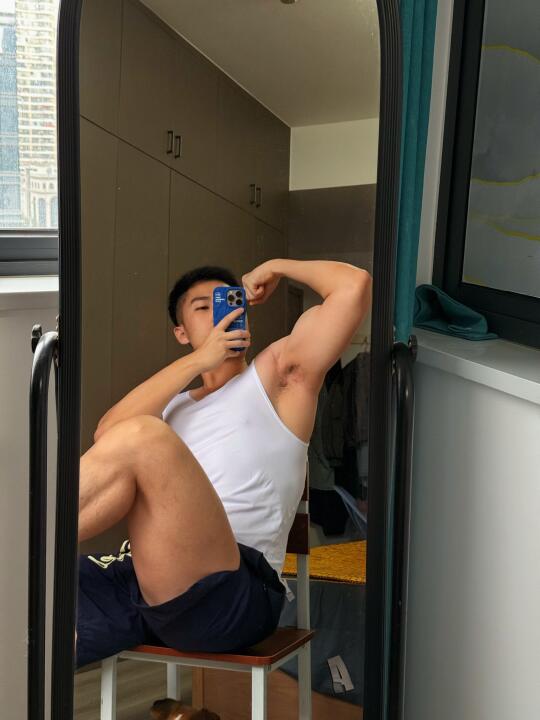 粗手粗腿选1️⃣个