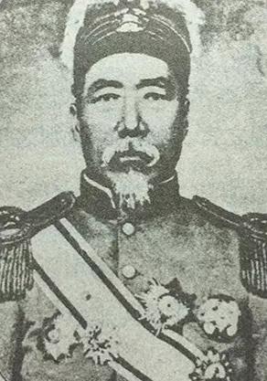 1891年，那时候的东北边境冷得要命，到处都冻上了。袁大化呢，他是黑龙江漠河的督