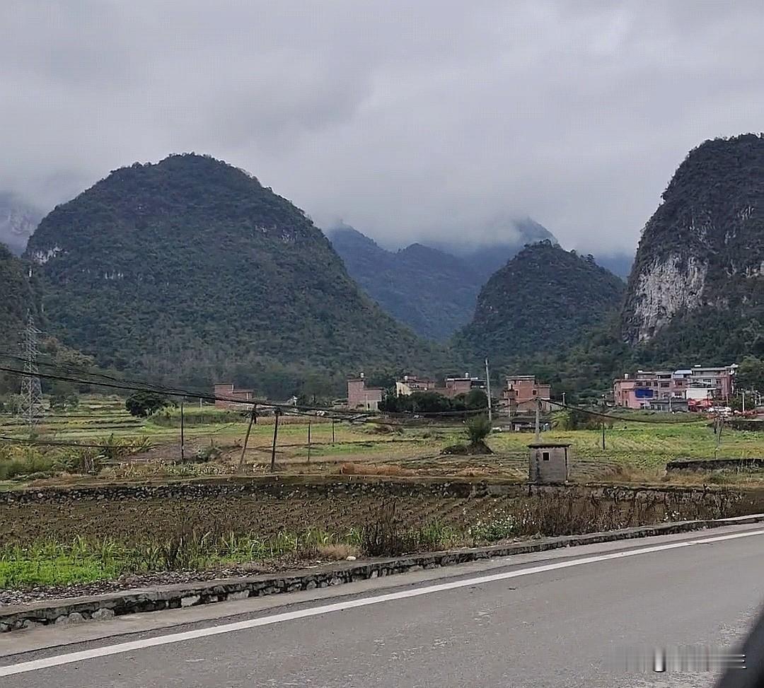 妹妹说过几天托运一个电瓶车回老家，方便她回家时用，要不然平时和过年过节回去之后出