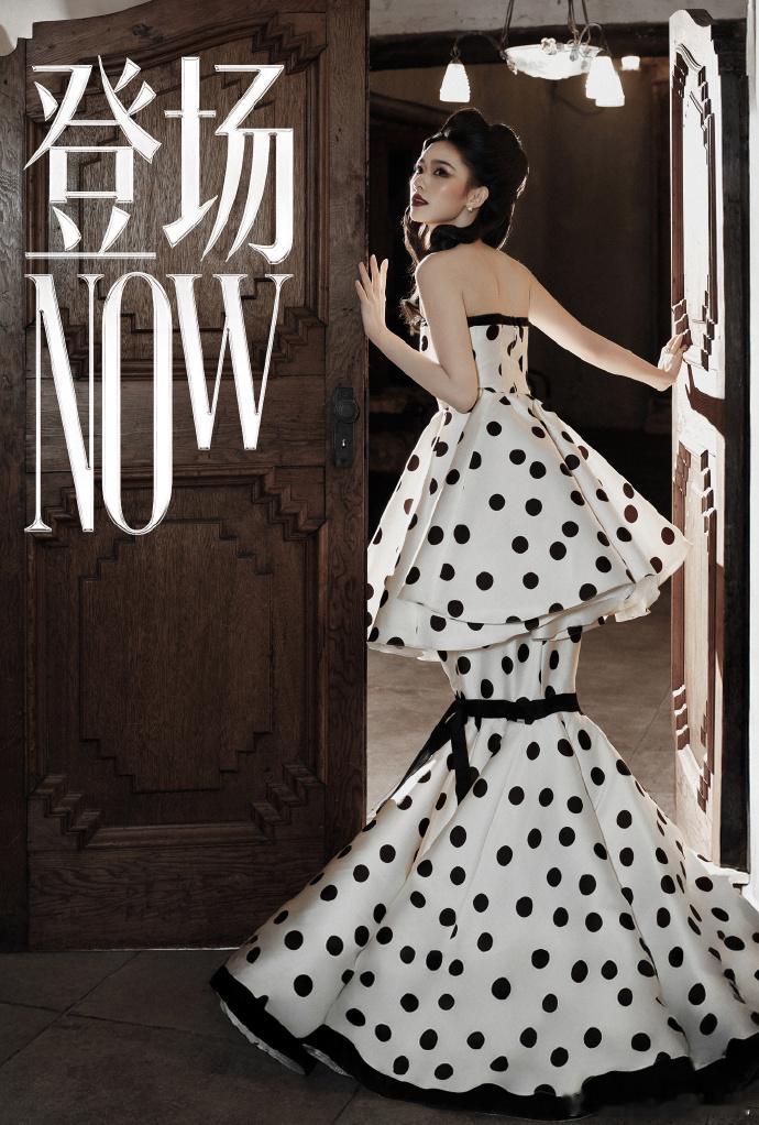 林允三个年代的自己 林允拍了三个年代的自己，30年代的林斯允、90年代的沈冉冉和