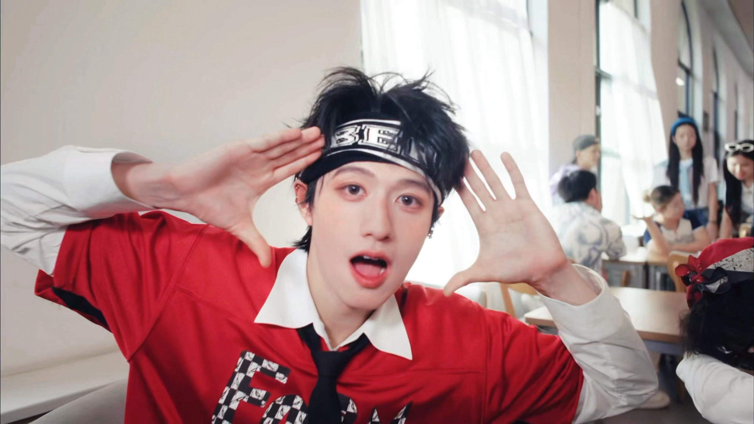 卧槽好萌啊 妹子得知wwqy表演赛还能因为一个人临时取消的时候就这个反应 