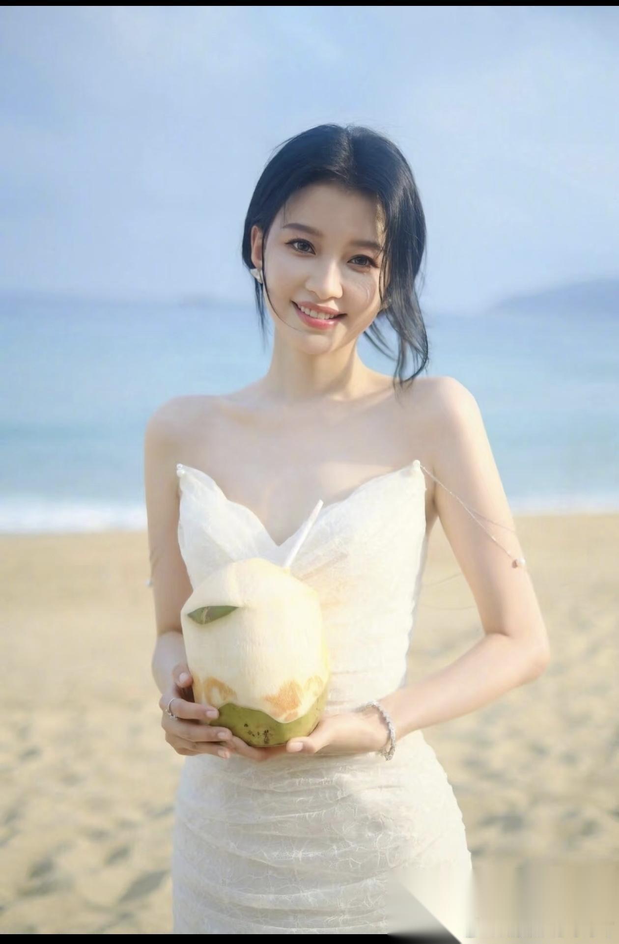 孙怡离婚后，一直单身 不是没有人追她，也不是没有人馋她身子 而是她自己根本没把男