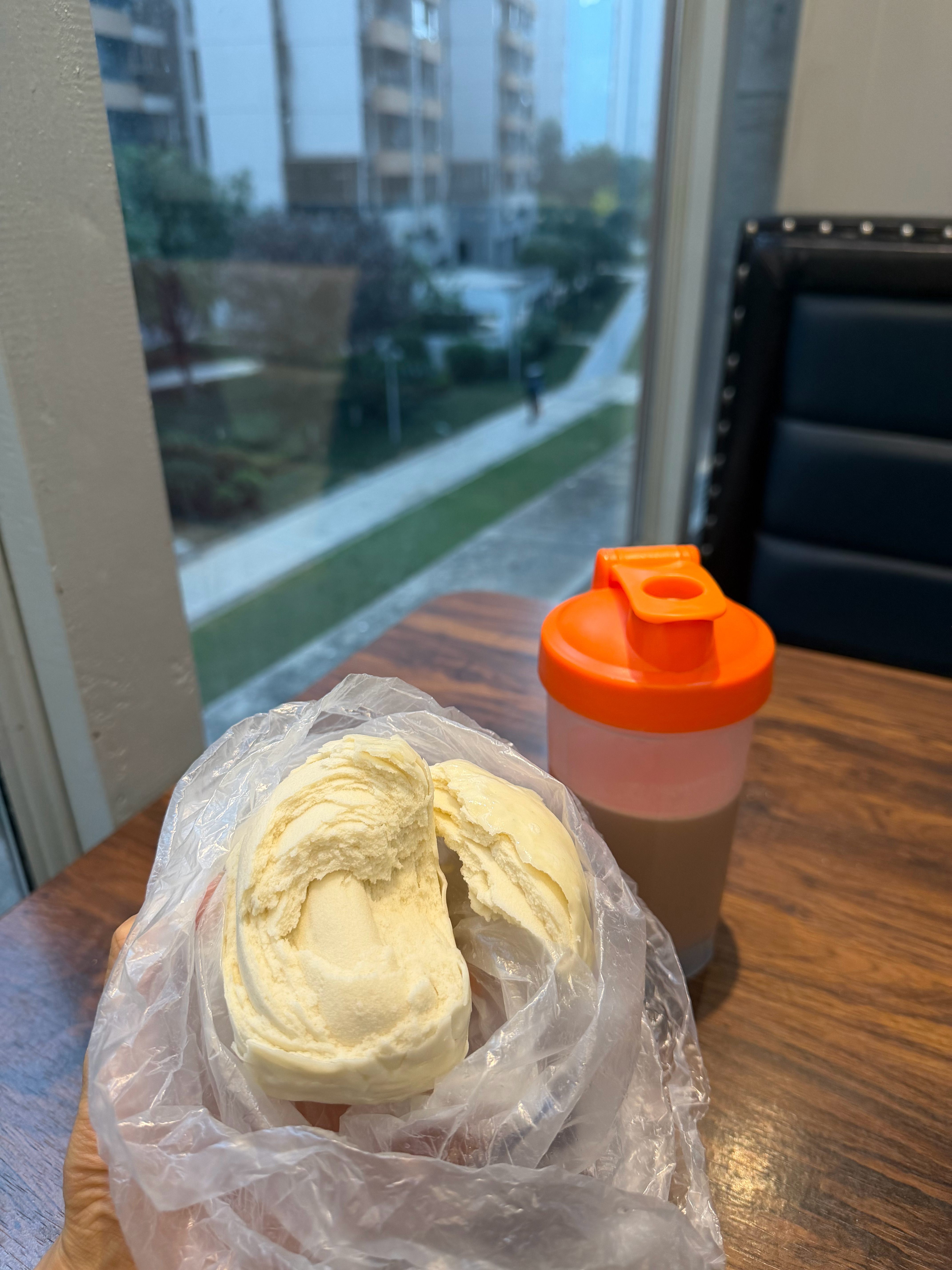 今日份练完～今天练完背原相机拍了几张，和去年再对比一下，差别感觉还是挺大的[并不