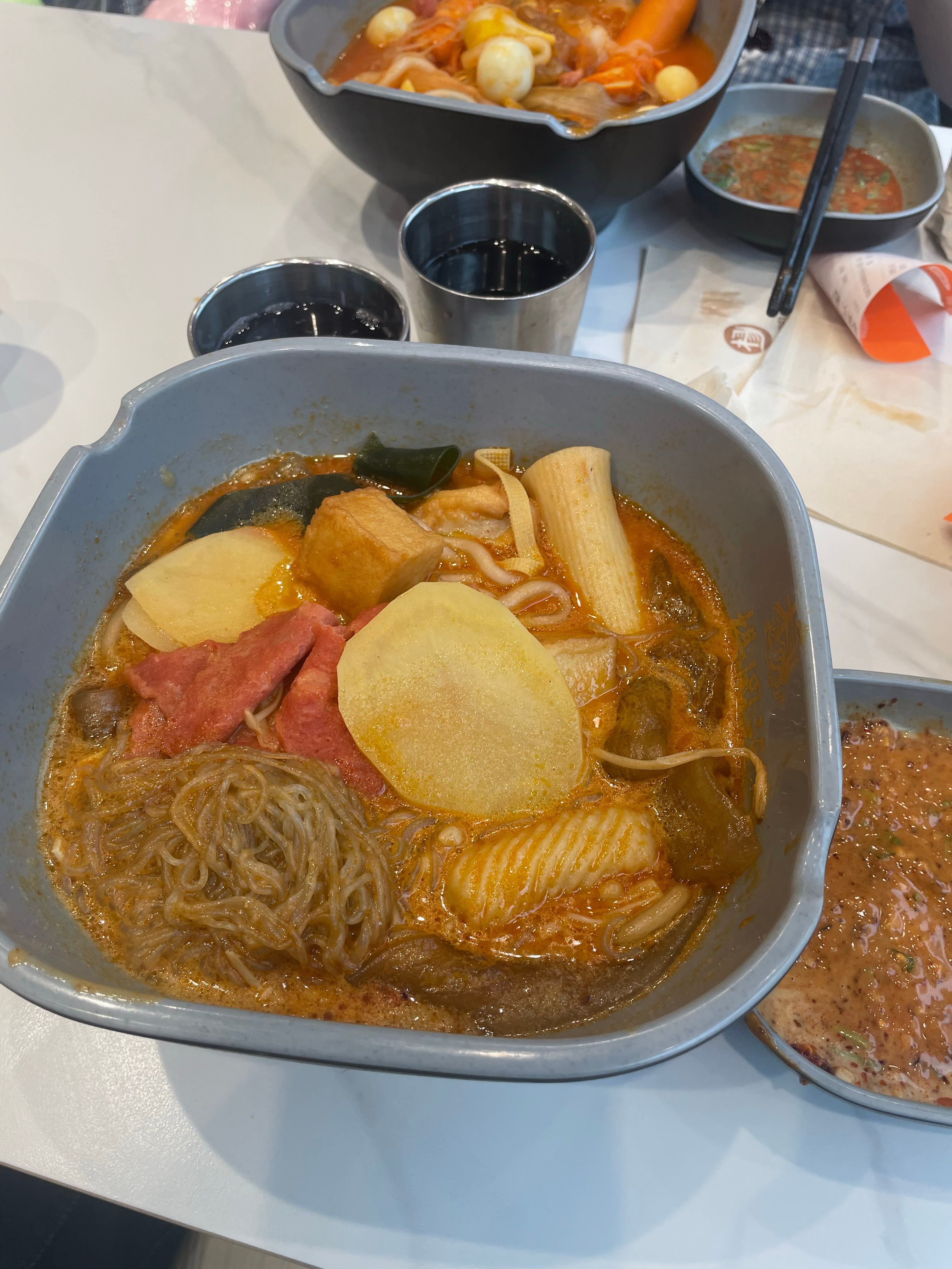 吃饭 