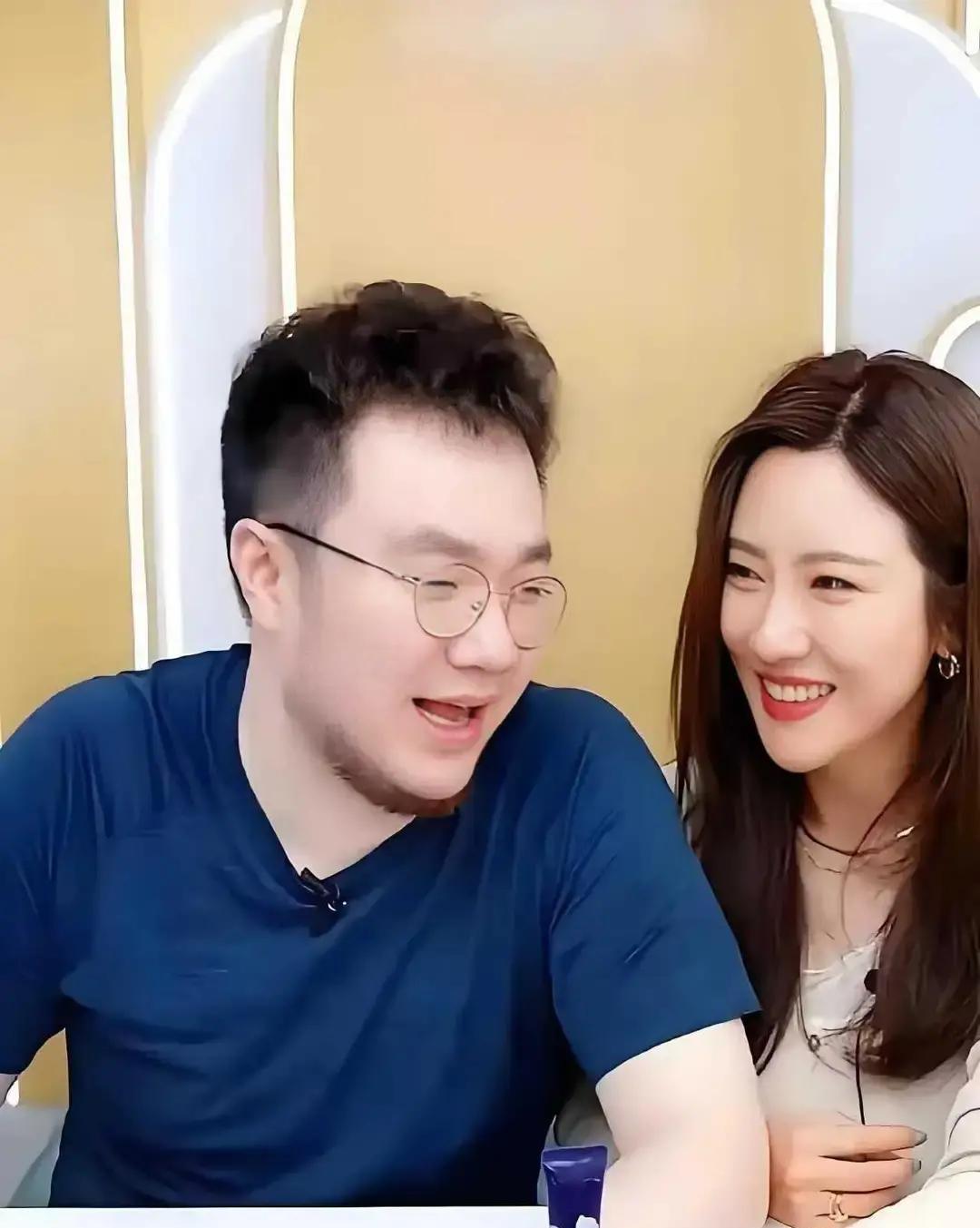 撕掉“资源咖”标签，巴图用一部爆款剧完成了最狠的“打脸”！
当亲爹在节目里内涵他