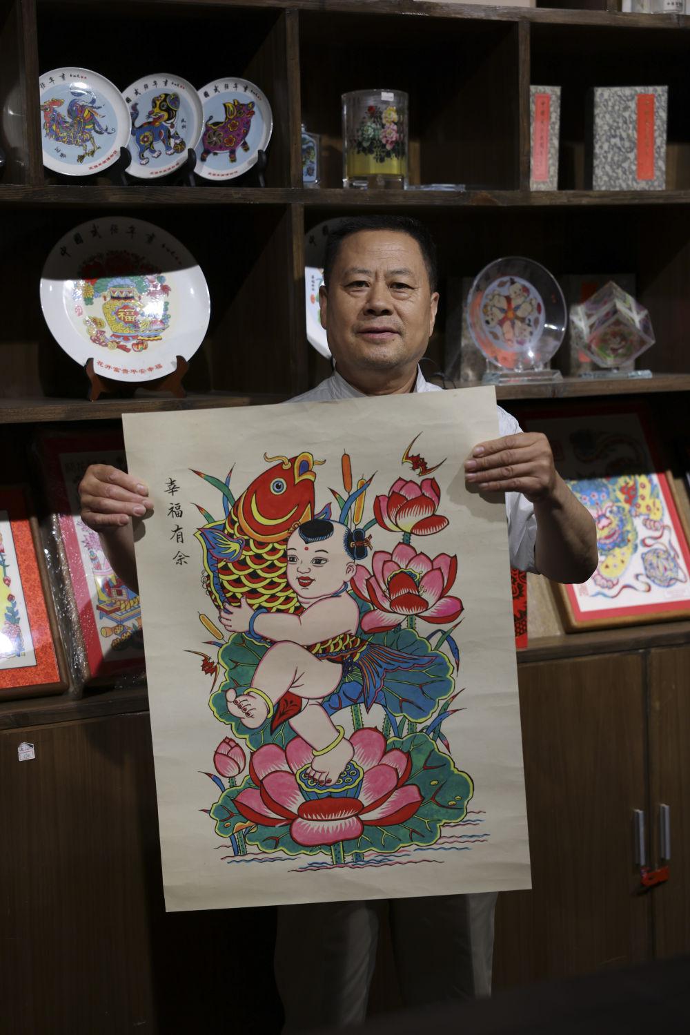 河北衡水的木版年画；
   河北武强木版年画传承人康英勤 ，
在衡水武强年画博物