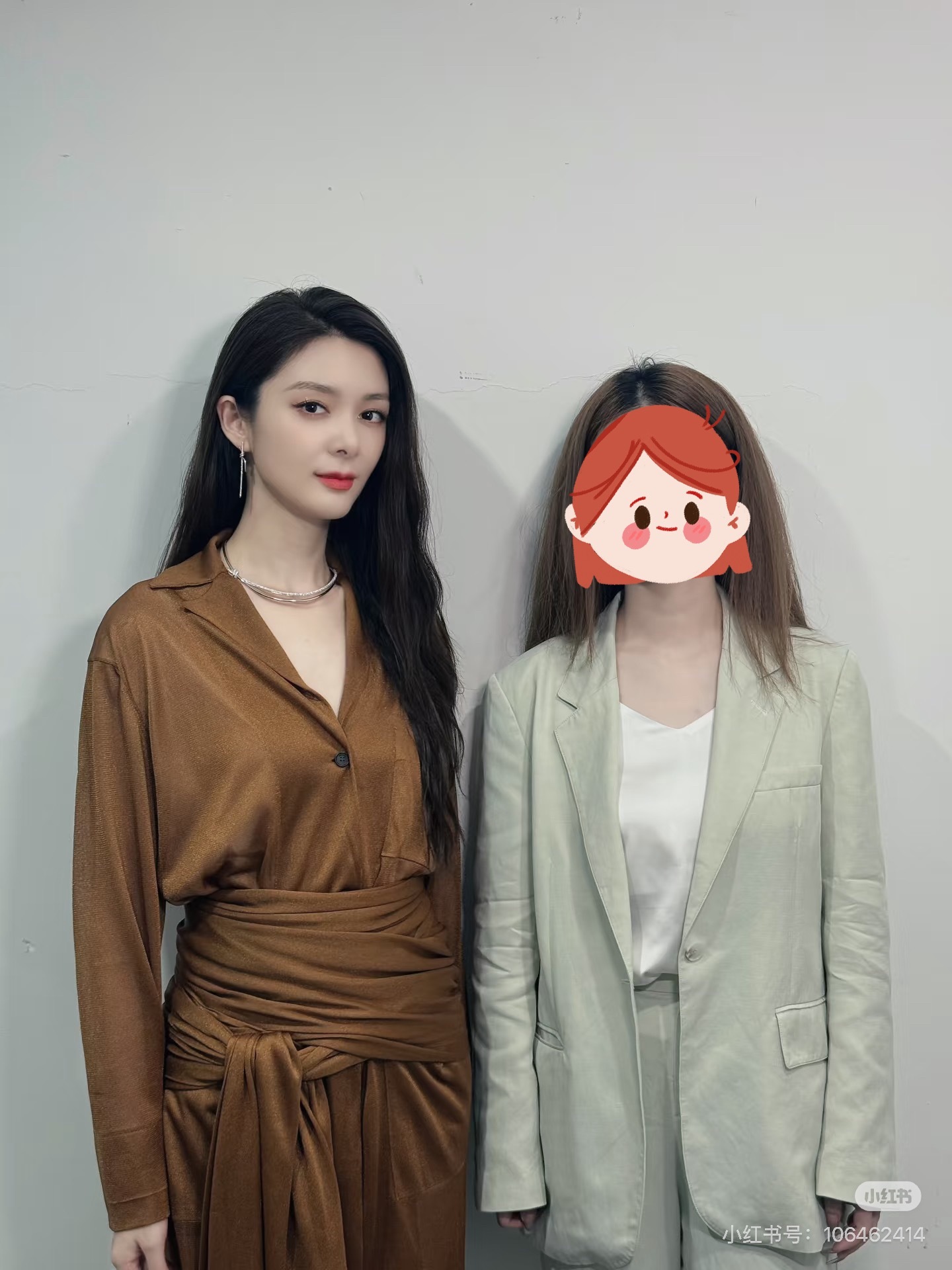 火箭少女101 fj傅菁亮相湖光嘉年华红毯 傅菁🍠相关合照更新来源见水印 