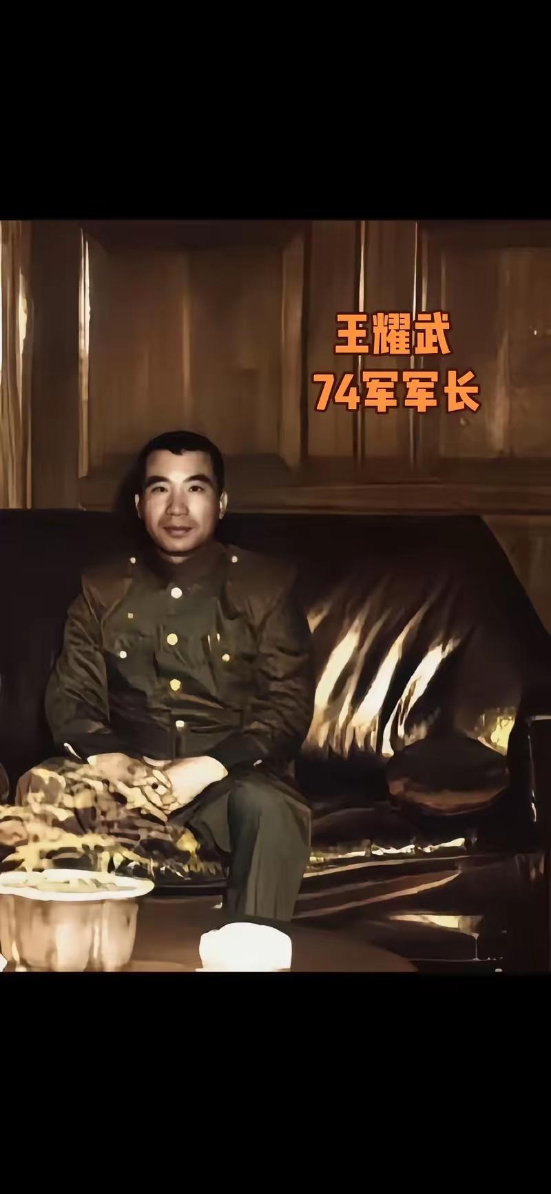 1941年的冬天特别冷，23岁的辛锐趴在担架上，抬着她的四个同志却已经没了气息。