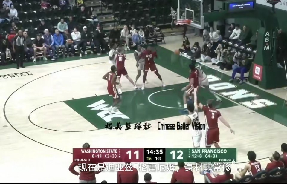 王俊杰NCAA百发百中中国新星王俊杰最近表现亮眼。在今日NCAA赛场上打出百分百