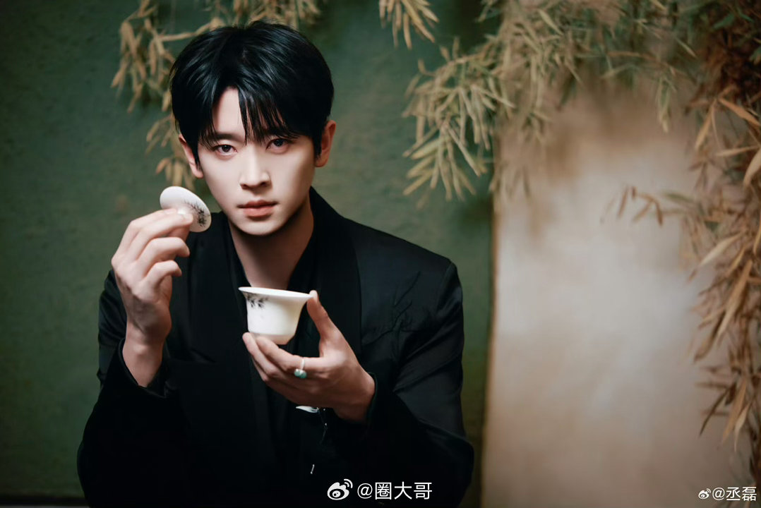 丞磊莫离涨粉 丞磊莫离口碑 啊啊啊啊啊。丞磊也是好起来了啊！！电视剧《莫离》开播
