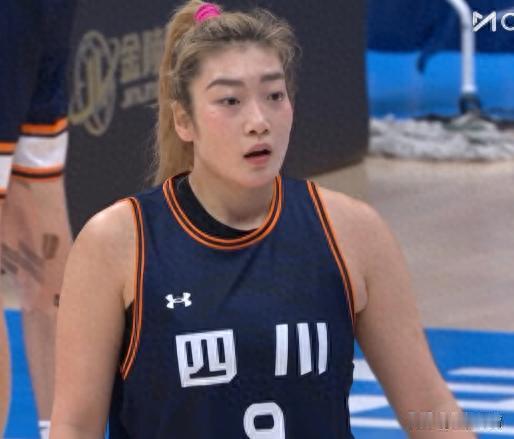 四川女篮42分大胜江苏女篮！大胜夜只有两位球员略显郁闷！

11月14日，全运会