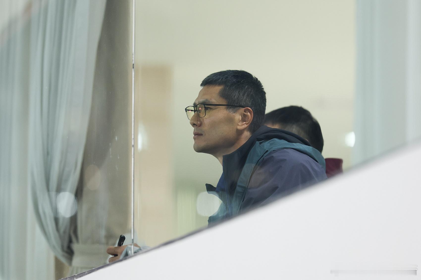 中国足球2025：国字号中超队外战屡战屡败，苏超爆火点燃民间热情2025年的中国