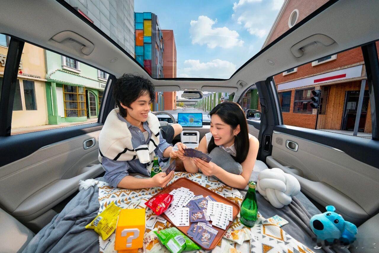 TA是好友茶话间，是欢笑游乐场埃安N60以智美扩展想象、装载热爱让每一程皆出彩，