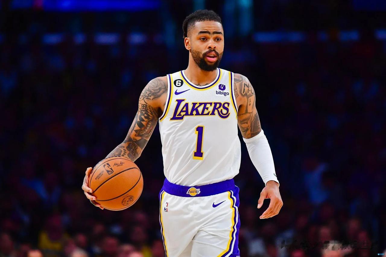 #湖人的困局# 
北京时间10月13日美国媒体ESPN爆出惊人观点：“NBA湖人