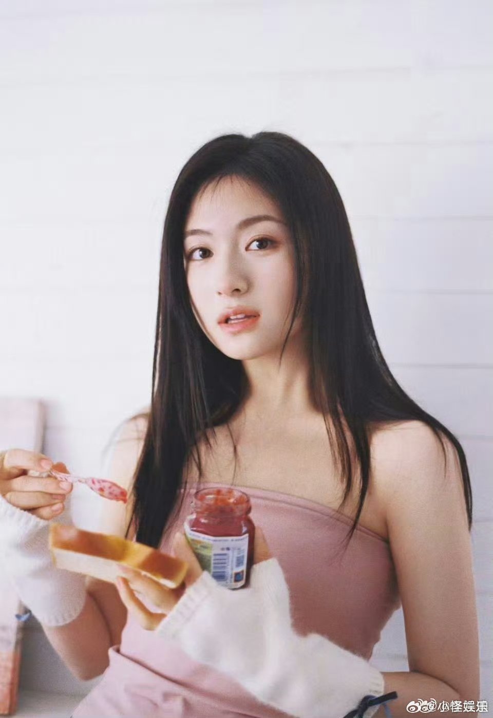 李兰迪对接号辟谣张新成 李兰迪以对接号回应为准，李兰迪相关传闻已辟谣 