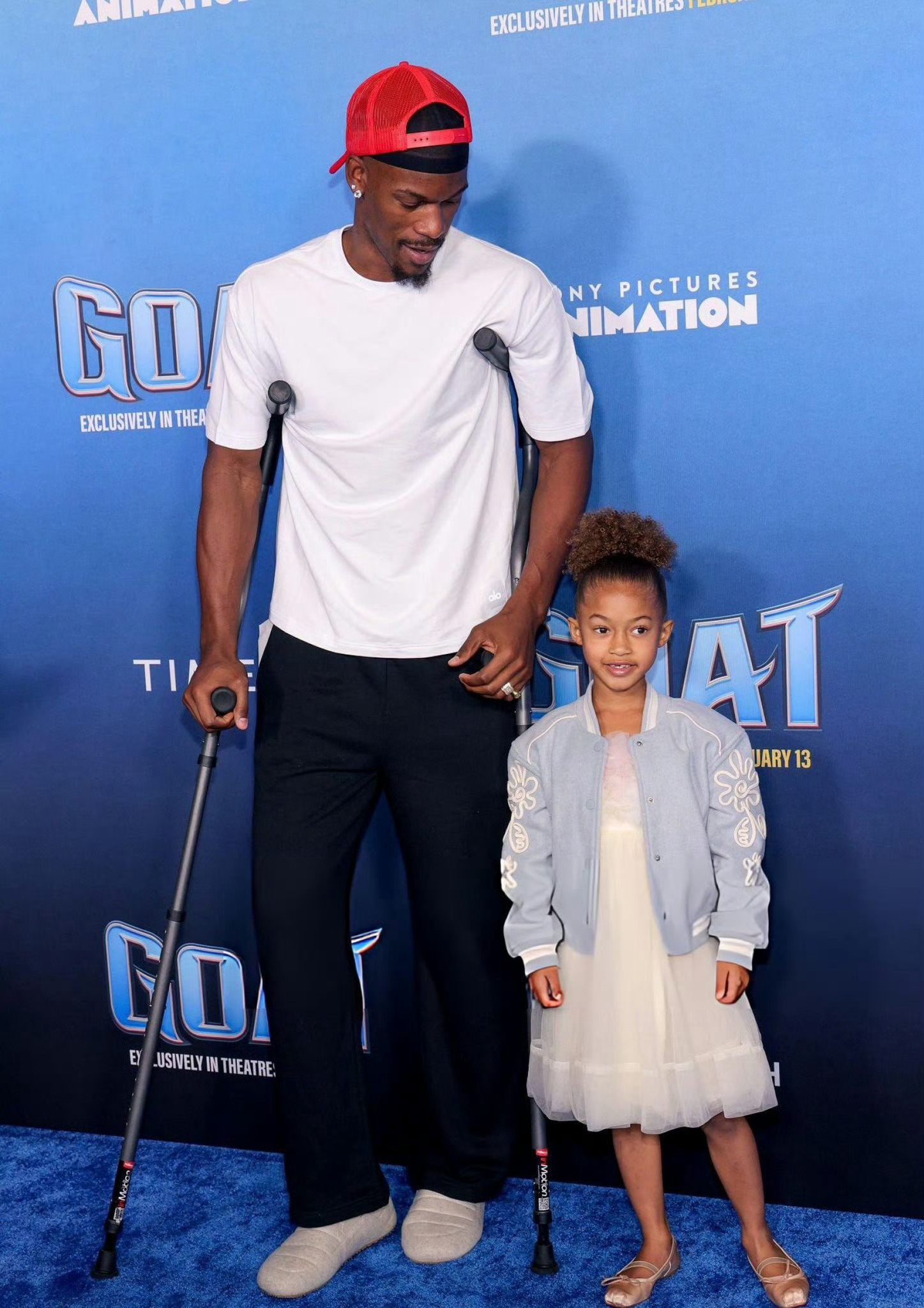 库里参与制作配音的动画电影《GOAT》，今天在洛杉矶举办首映礼巴特勒携带女儿莱利