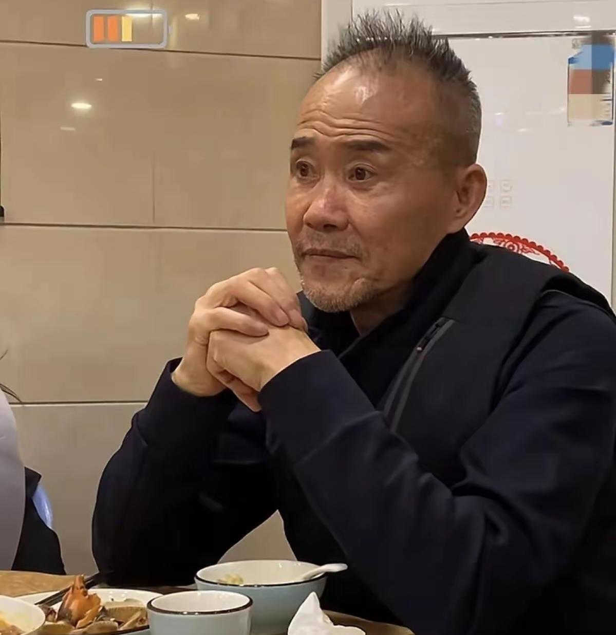 退休后，王石作为万科集团董事会名誉主席，加上退休金等，不是年薪1000万么？为什