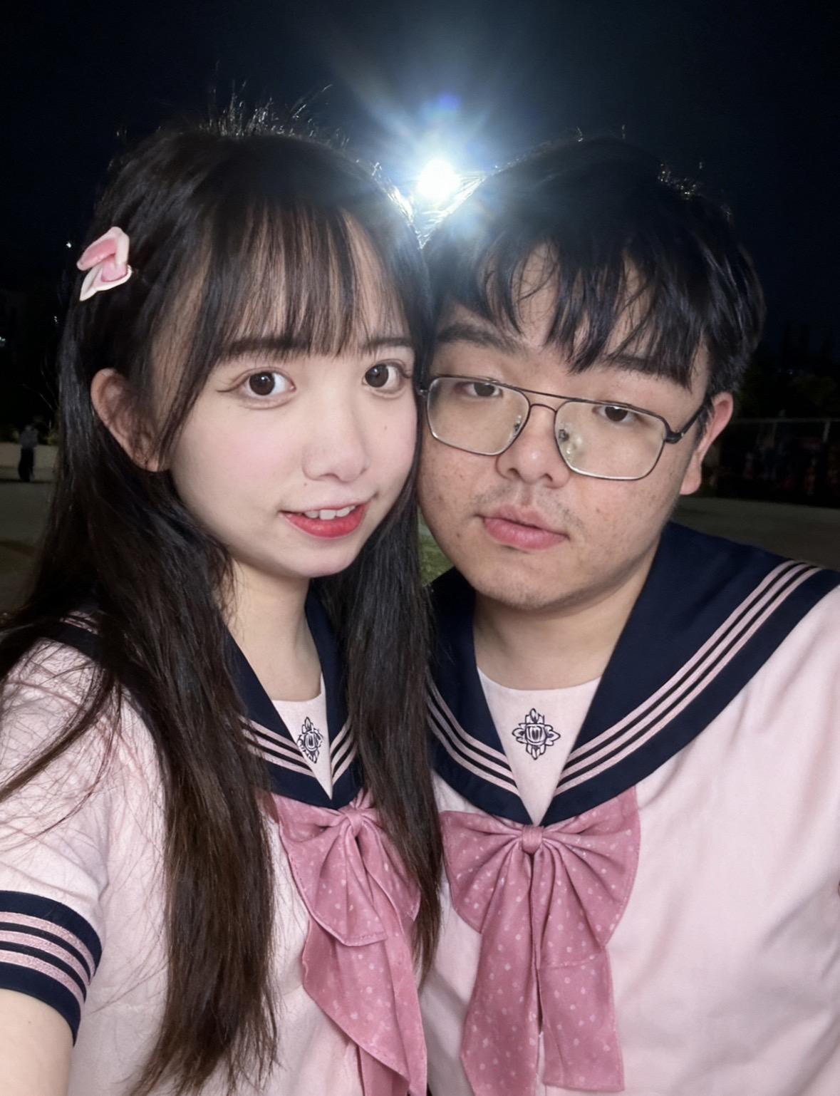 嘿嘿！那我就浅浅更新一下翡翠！回复   他除了是个大方的人，他这个人很...