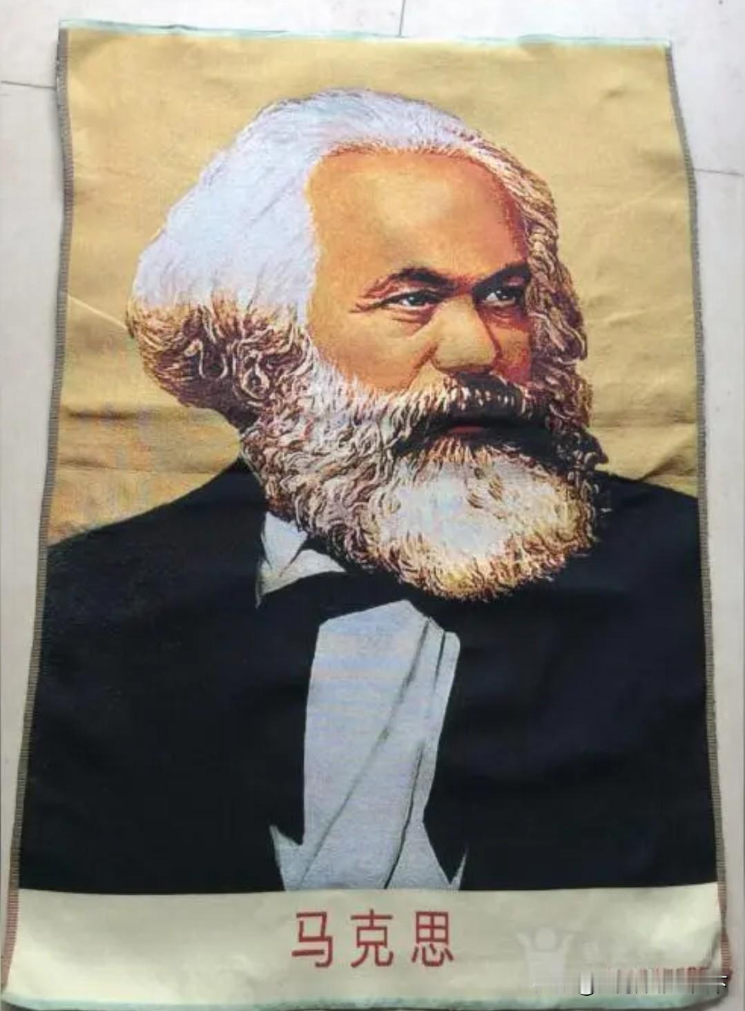 #马斯克1个表情评宇树机器人踹工程师#确保世界和平和人类福祉的两样东西，一是思想