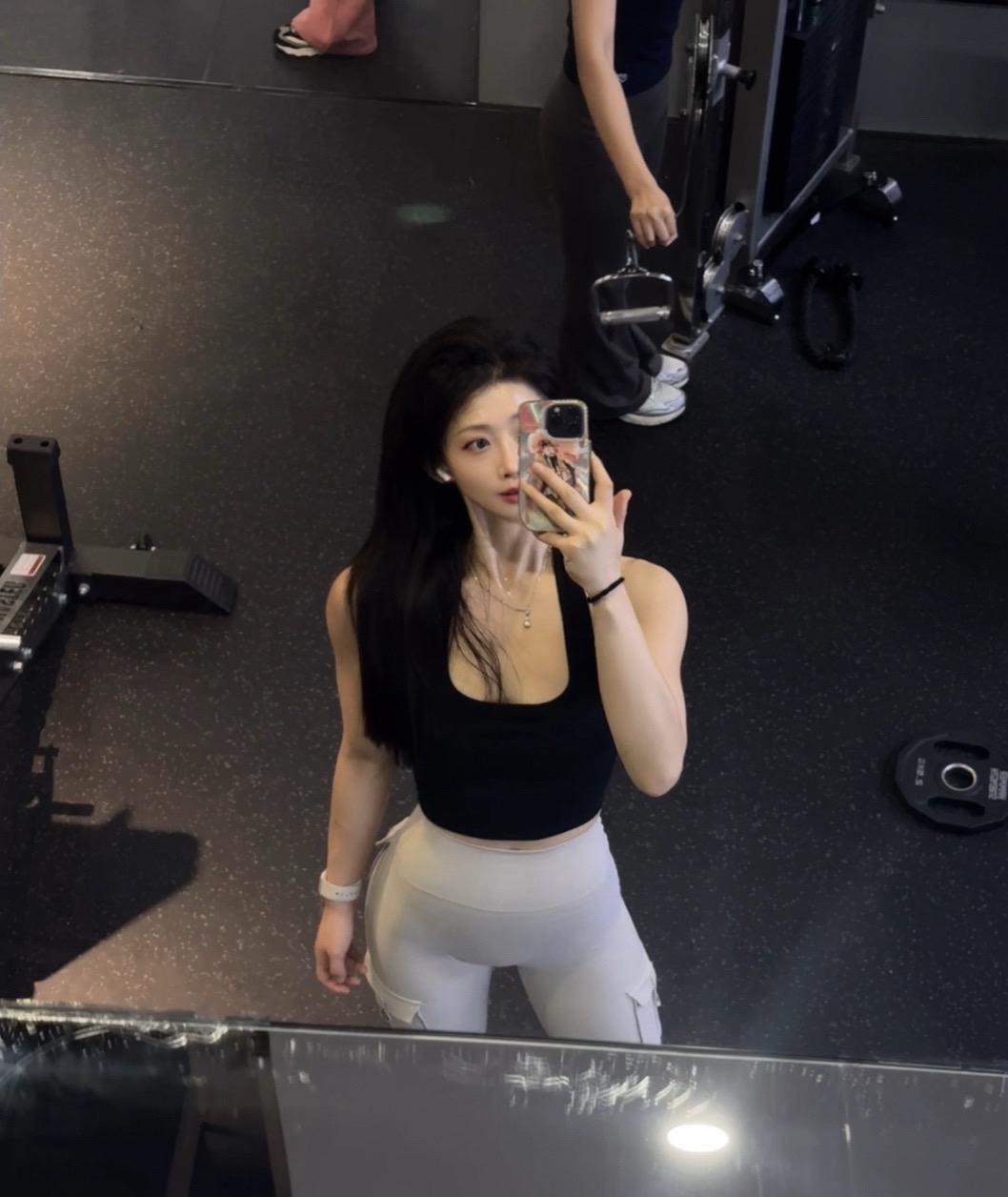 有女孩跟我搭话我最开心 爱跟女孩说点话哈哈👭