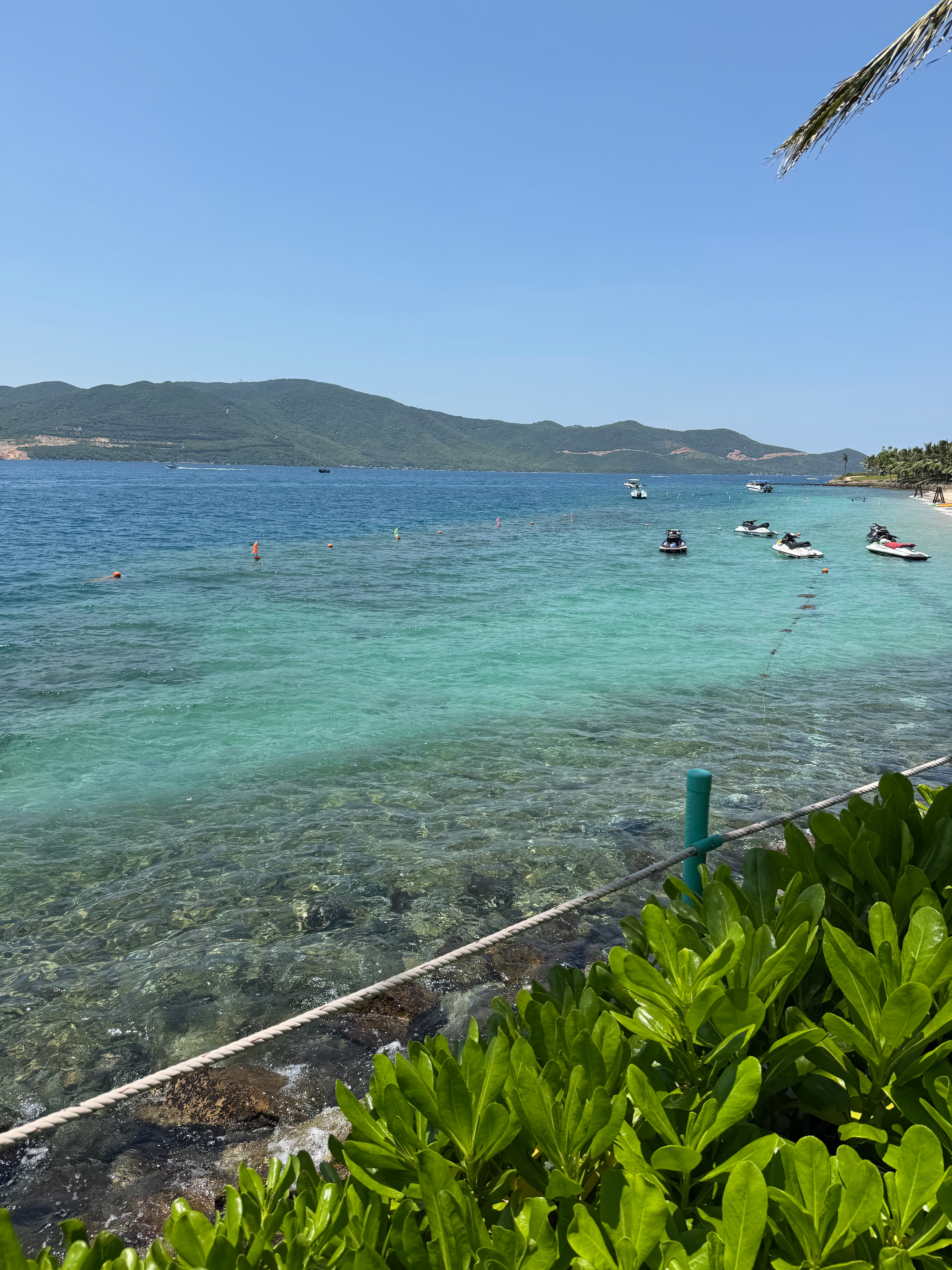 小岛好休闲🏖️好久没遇到那么好的天气了～🌞 越南·芽庄梅普丽汉谭度假村(Me