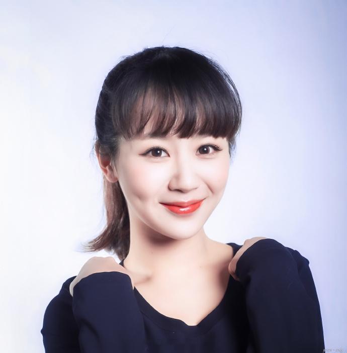 杨紫[超话]杨紫董竹君 yz杨紫玉兰花开君再来 我围绕着你，就像星星环绕着月亮【