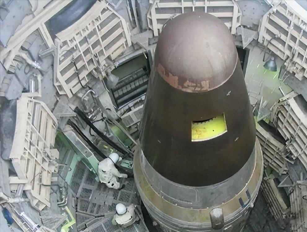 距我囯900公里！秘密建10000座地下堡垒，2000枚洲际导弹时刻待命！

美