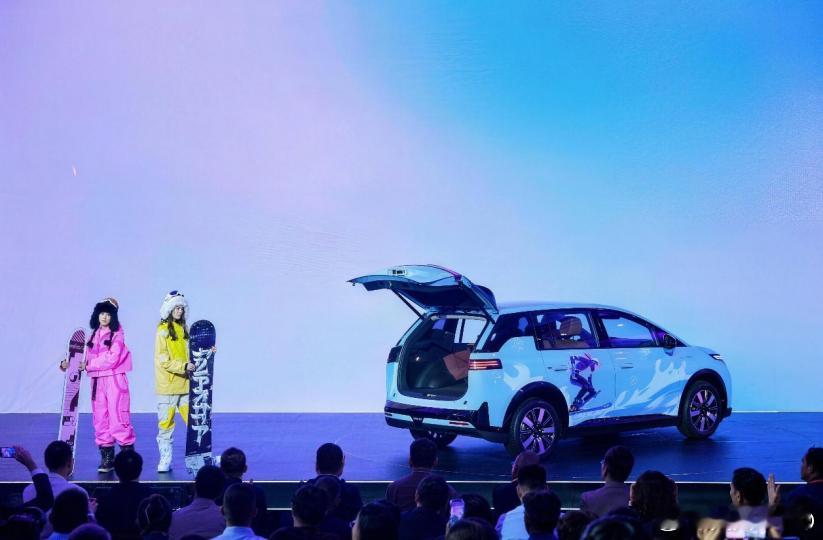 重新定义年轻人的第一台车，埃安N60全系满配启动预售新华AUTO： 4月16日，