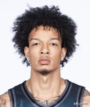 整个CBA，就吉林队的外援挣的是血汗钱啊。你说吉林队大外援DJ威尔逊平时打满全场