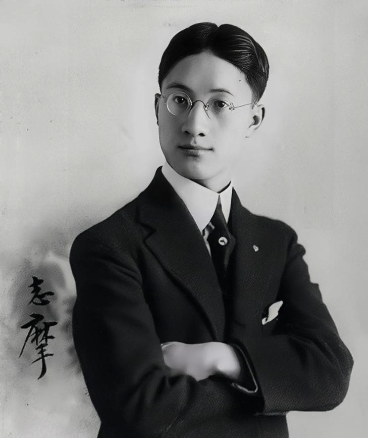 1928年，徐志摩母亲推门而入，见到不堪入目的画面：徐志摩、陆小曼、翁瑞午3人同